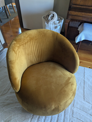review image 0