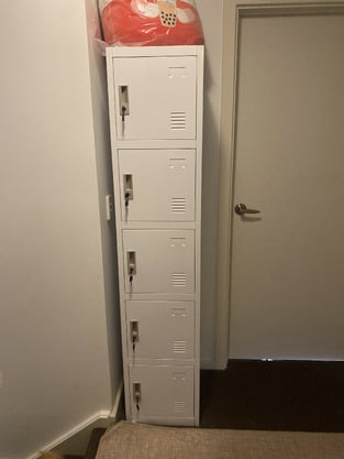 review image 0