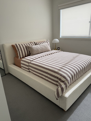 review image 0