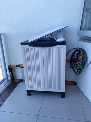 review image 0