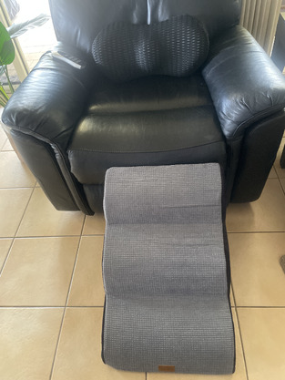 review image 0