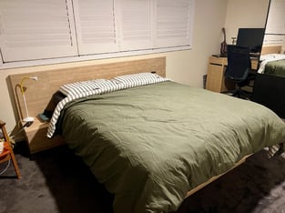 review image 0
