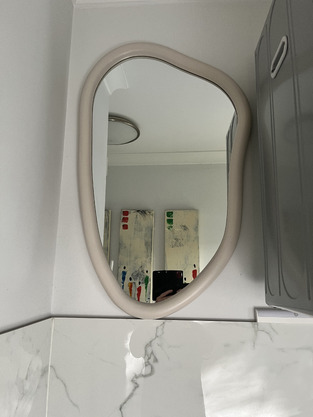 review image 0