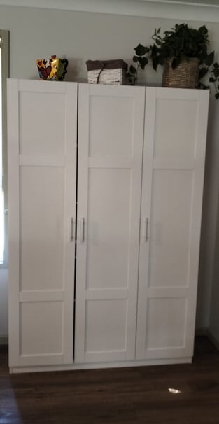 review image 0