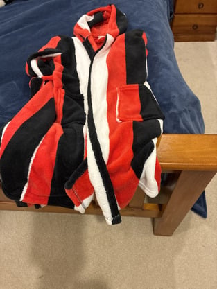 review image 0