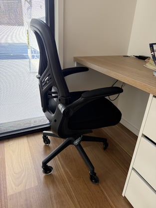 review image 0