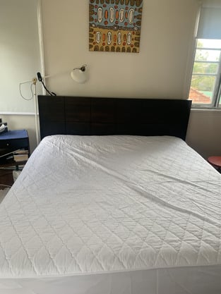 review image 0