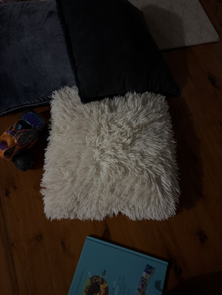 review image 0