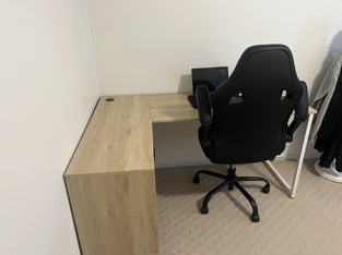 review image 0