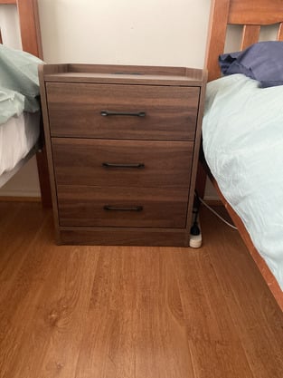 review image 0