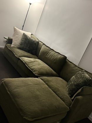 review image 0