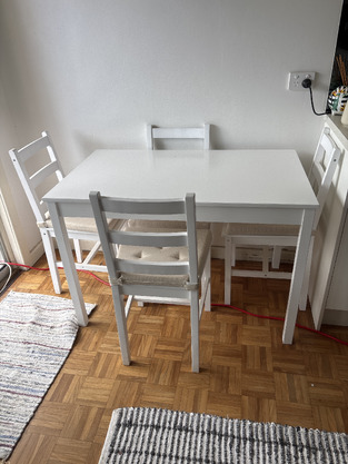 review image 0