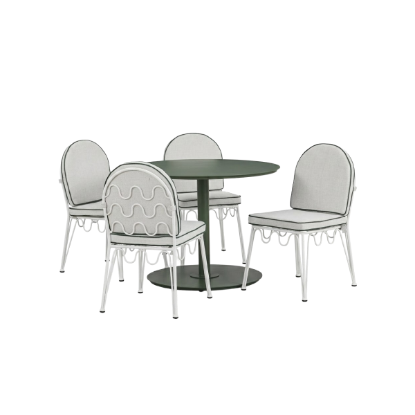 Round Outdoor Dining Sets